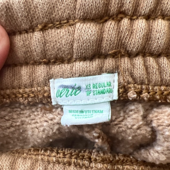 Aerie XS camel brown sweatpants - Picture 3 of 3